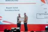 Bupati Solok kembali terima penghargaan dari BKKBN pusat