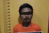 Gegara mabuk tuak seorang pria di Inhil Riau cegat dan serang pemotor nembabi buta