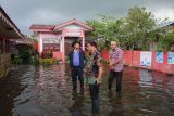 Pj Bupati Minahasa sebut PLN setiap lima jam buka pintu air