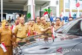 Pemkab Solok instruksikan OPD pasang bendera di kendaraan dinas