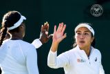 Wimbledon 2024 - Petenis Indonesia Aldila Sutjiadi dan pasangannya melaju ke 16 besar