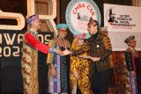 PLN UID S2JB raih  penghargaan UKM TJSL Asia