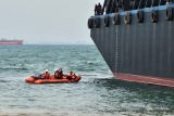 Tim SAR Tanjungpinang cari korban jatuh ke laut dari tugboat