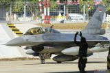 KEPULANGAN ENAM PESAWAT TEMPUR RI F-16 DARI DARWIN