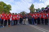 Pemkab Kapuas bagikan ribuan bendera Merah Putih kepada masyarakat