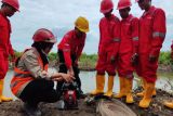 PT SBA Wood Industries latih petugas damkar Desa Simpang Tiga Makmur