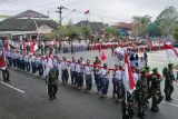 Pelajar  dan TNI Temanggung bentangkan bendera raksasa sambut HUT RI