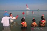 Upacara peringatan HUT RI di Pantai Pelayaran Jepara