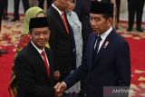 Bahlil Lahadalia dilantik menjadi Menteri ESDM