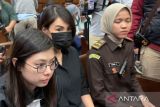 Helena Lim jalani sidang perdana dalam kasus dugaan korupsi timah 2015--2022