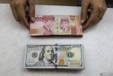 Rupiah melemah karena klaim pengangguran AS lebih kuat