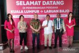 Bandara Komodo layani penerbangan internasional perdana