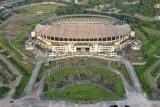 Foto udara suasana Stadion Utama Palaran Kalimantan Timur di Samarinda, Selasa (3/9/2024). Pj Gubernur Kaltim, Akmal Malik menegaskan, bahwa stadion bertaraf internasional berkapasitas 35 ribu penonton itu berencana akan menghidupkan kembali akibat terbengkalai dan akan melakukan perbaikan secara bertahap dengan dana APBD perubahan sekitar Rp10 miliar yang mengutamakan perbaikan lapangan dan lampu. Antara Kaltim/M Risyal Hidayat