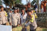 Kapolres Kulon Progo panen padi di lahan hasil cetak sawah baru 9,6 hektare