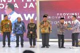 Wapres anugerahkan Paritrana Award dan berharap angka Universal Coverage Jamsostek terus meningkat