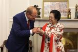 Megawati ajak ilmuwan Rusia dan Indonesia teliti gunung api bawah laut