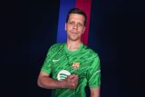 Mantan kiper Juventus Szczesny resmi berlabuh ke Barcelona