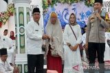 Kemenag  Pekalongan nikahkan 20 pasangan pengantin secara gratis