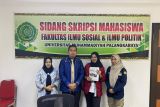 Mahasiswa FISIPOL UMPR lulus dengan terbitkan buku sebagai pengganti skripsi