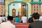 Pemkab Lampung Barat gelar shalat Istisqa guna Peringati Hari Santri Nasional