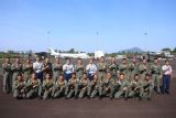 Dua helikopter TNI berangkat dari Lanud Sam Ratulangi jalankan misi kemanusiaan