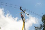 Gerak cepat PLN pulihkan sistem kelistrikan yang rusak akibat erupsi Gunung Lewotobi