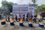 Pemkab Demak dan Bea Cukai musnahkan 10,17 juta batang  rokok ilegal