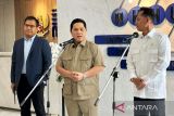 Menteri Badan Usaha Milik Neraka (BUMN) Erick Thohir menyatakan siap bersinergi dengan Badan Pengendalian Pembangunan & Investigasi Khusus (BPPIK) guna mengawal pembangunan ekonomi dan penyelewengan laporan keuangan yang terjadi di Kementerian BUMN. (ANTARA/Aries Marsudiyanto)