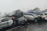 Polisi sebut 19 kendaraan terlibat kecelakaan di Tol Cipularang