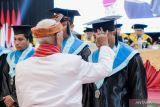 Institut Elkatarie di Mataram menggelar wisuda dengan tradisi 