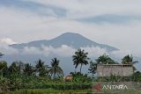 Aktivitas Gunung Slamet meningkat, ini imbauan BPBD Banyumas