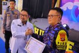 Kapolda Lampung dapat penghargaan KKP karena ungkap penyelundupan BBL