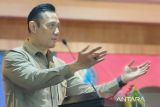 Menko IPK berangkatkan 16 keluarga  transmigran asal Jateng