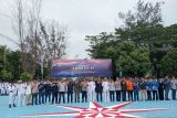 Foto bersama usai Upacara Peringatan Hari Armada Republik Indonesia di Markas Lanal Babel pada Kamis (5/12). (Antara Babel/ Rustam)