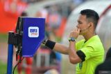 Kompetensi wasit dan petugas VAR di Liga Indonesia dipertajam