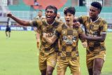 Dewa United melanjutkan tren positif seusai tekuk Persis 2-0