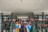 Satdik 4 Manado Kodiklatal gelar doa bersama dan beri santunan anak yatim