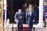 Presiden Prabowo disambut upacara kenegaraan di Istana Al Ittihadiya, Mesir