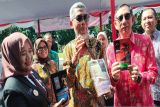 Kementerian Hukum serahkan Sertifikat Kekayaan Kopi Robusta Sleman