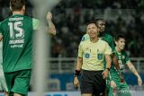 Ofisial Persebaya kritik kepemimpinan wasit dan VAR