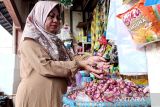 Harga bawang merah di Sampit tembus Rp50 ribu