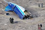 38 orang tewas dalam kecelakaan pesawat Azerbaijan Airlines