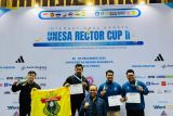 Unhas meraih penghargaan Best of The Best International Karate di Unesa