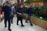 Menteri BUMN tinjau kesiapan terminal khusus umroh