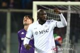 Lumat Fiorentina 3-0, Napoli ke puncak klasemen