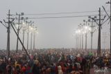 Insiden desak-desakan di Festival Maha Kumbh India tewaskan 30 orang