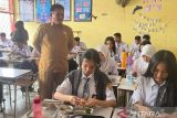 Kepala SMA di Kota Palu berharap program MBG berkelanjutan