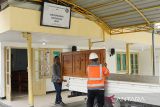 SIG menyalurkan bantuan untuk rumah ibadah di Jatim