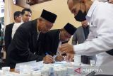 Darurat narkoba, Pj Gubernur dan anggota DPRD NTB jalani tes urine dadakan