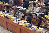 Minister seeks private support to boost Internet connectivity